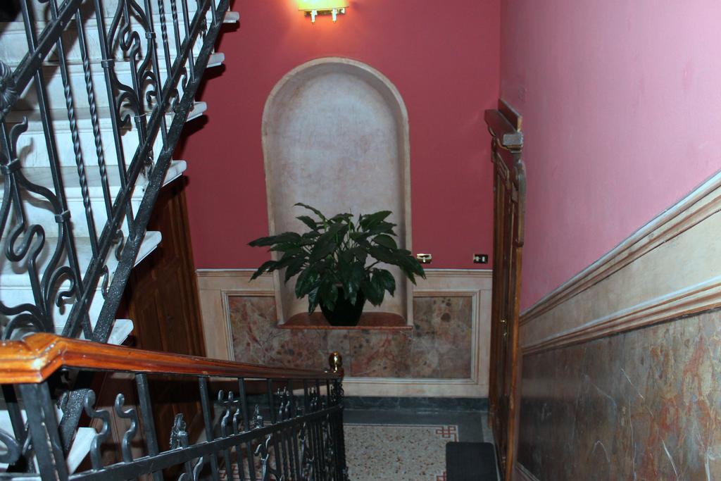 Hotel Lepetit Milano Exterior foto